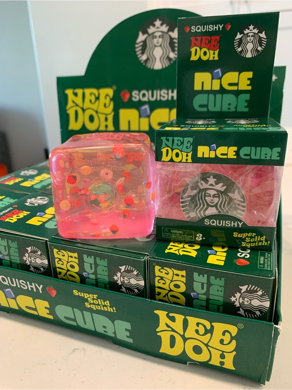 Starbucks Needoh Squishy Stress Relief Toy Strawberry Açai Imonade ice Nice Cube - Picture 3 of 7